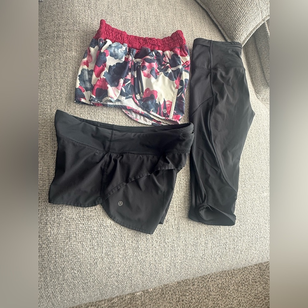 lululemon athletica Floral Pink/White/Blue & Black Women’s Shorts Lot